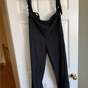 Chic Black Sleeveless Jumpsuit